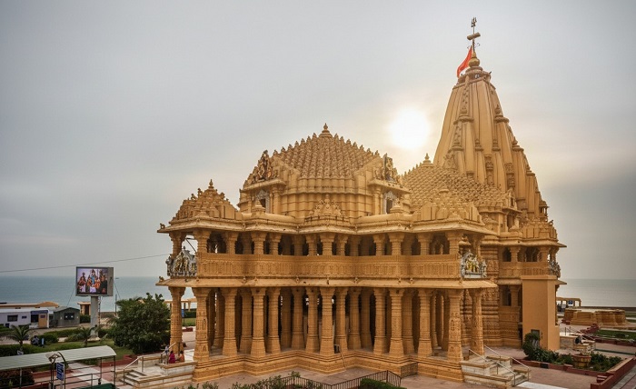 Khatu Shyam VIP Darshan Price