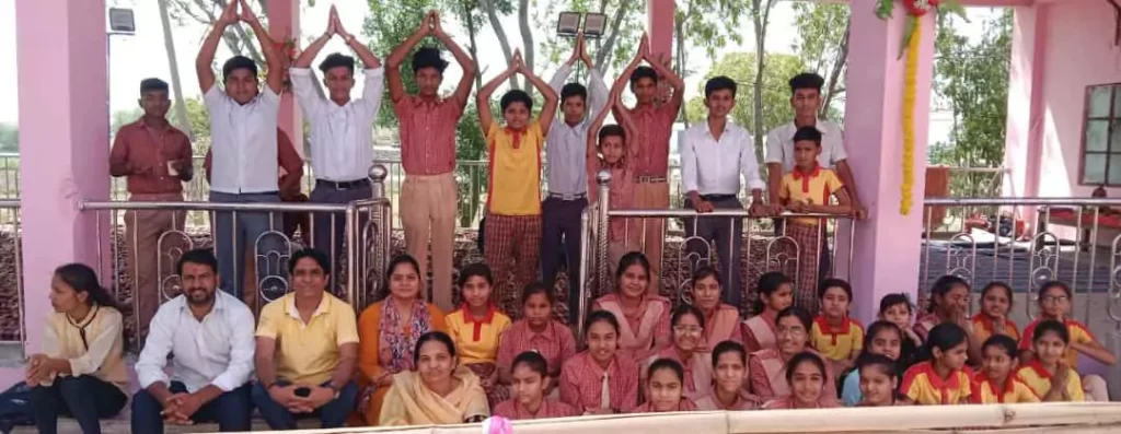 bajrang baag mandir in hanuman janamutsav hanuman chalisa by kids